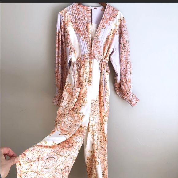 BNWOT Free People v neck paisley hippie jumpsuit size S - Picture 3 of 11